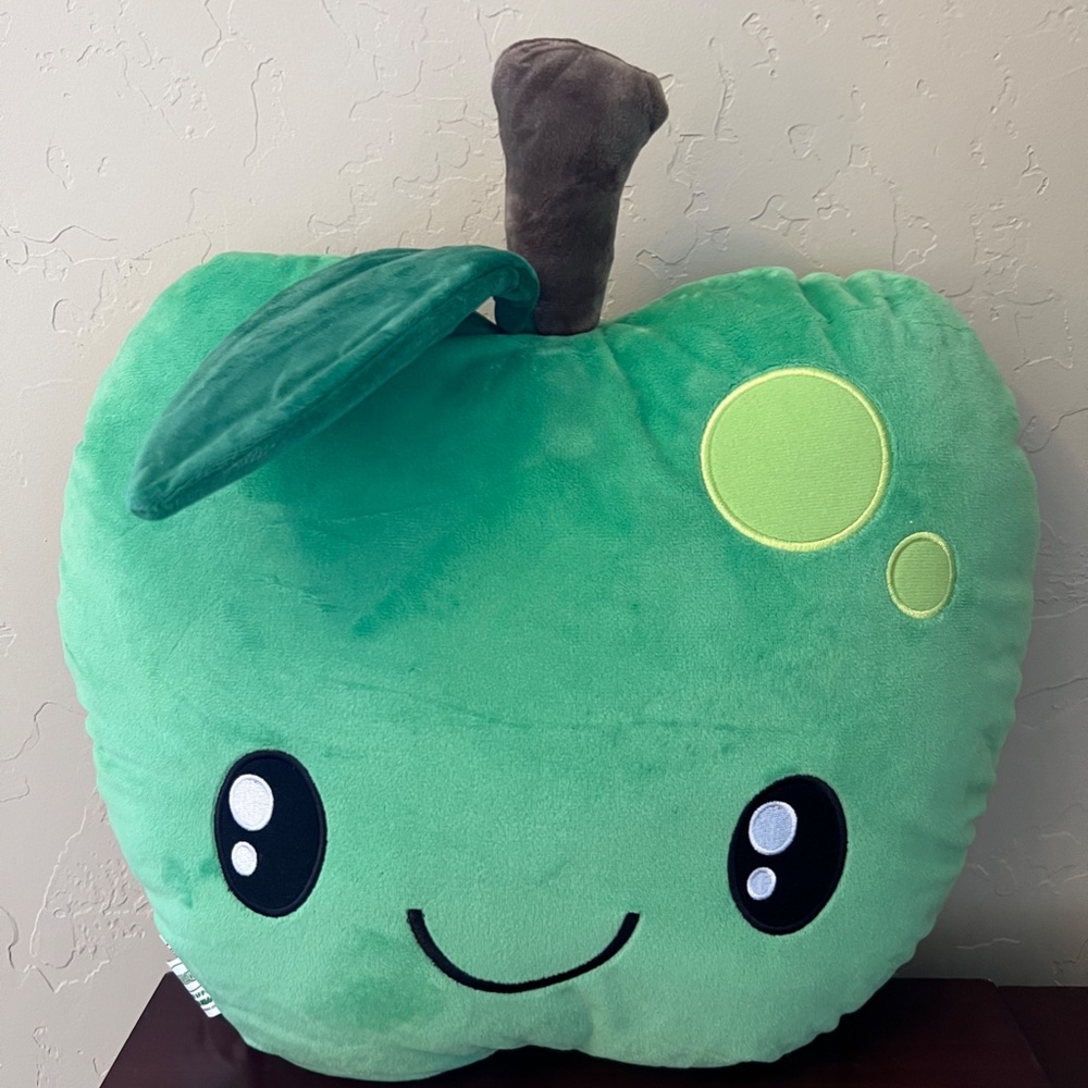 Smillows Green Apple Scented Pillow